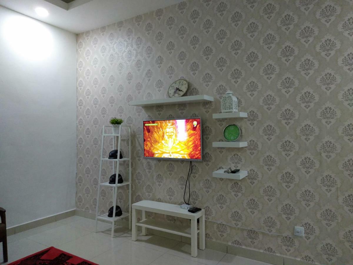 Seri Homestay 293 Σουνγκάϊ Πετάνι Εξωτερικό φωτογραφία
